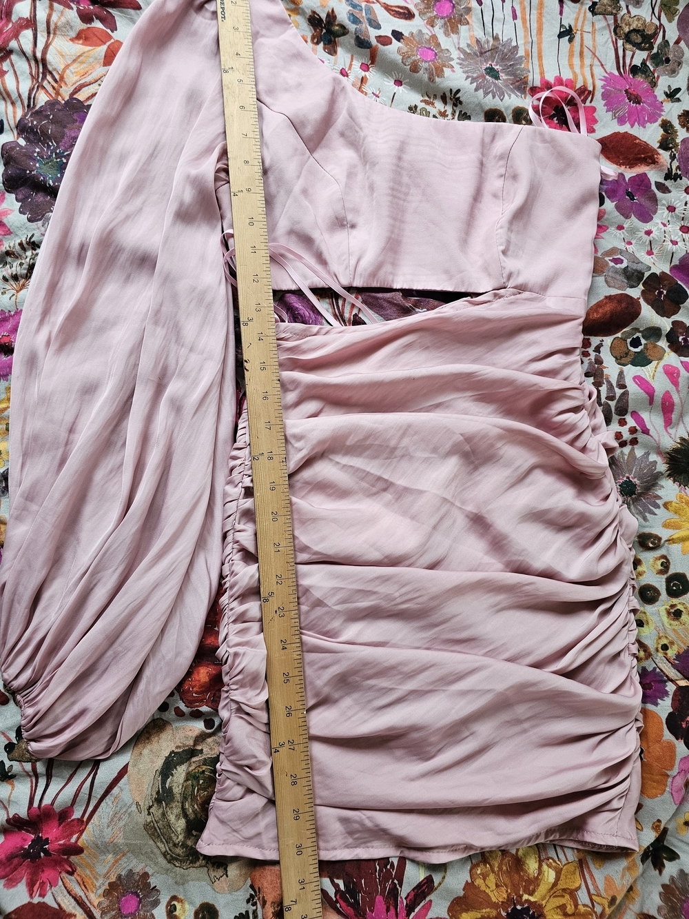 Hello Molly One-Shoulder Pale Pink Cutout Bodycon Dress - Picture 3 of 10
